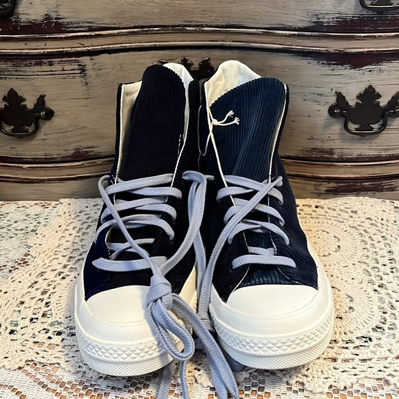 Converse high tops - Picture 2 of 16